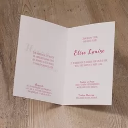 Elise - Romantisch geboortekaartje met wikkel, lint en labeltje(s)
