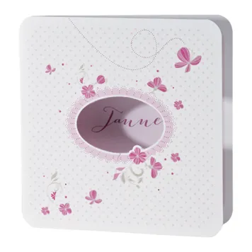 Roze vlinders en bloemetjes