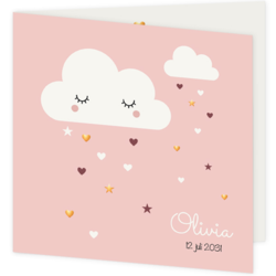 Lief geboortekaartje voor een meisje Met wolkjes, sterren en hartjes met goudlook