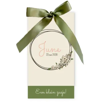 Kleine witte bloemetjes - June