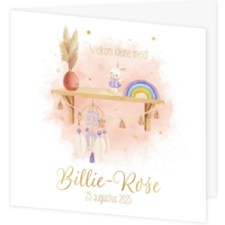 Geboortekaartje Billie-Rose - Regenboog en knuffeltje op plankje