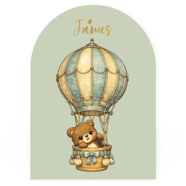 Een schattig beertje geniet van een rustige ballonvaart