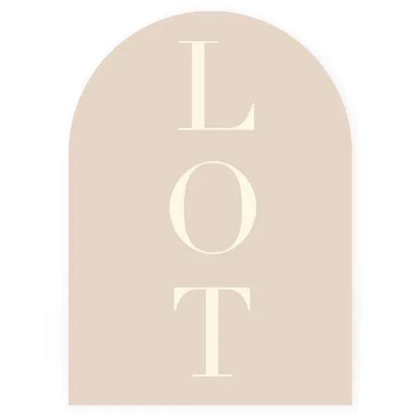 Geboortekaart minimalistisch boog enkel letters onder elkaar beige