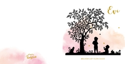 Hip roze geboortekaartje met silhouet van grote broer en boom