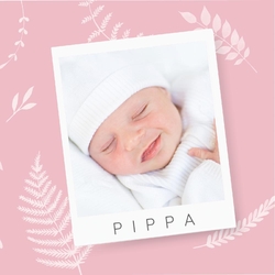 Babyborrelkaartje -  Polaroid met blaadjes roze
